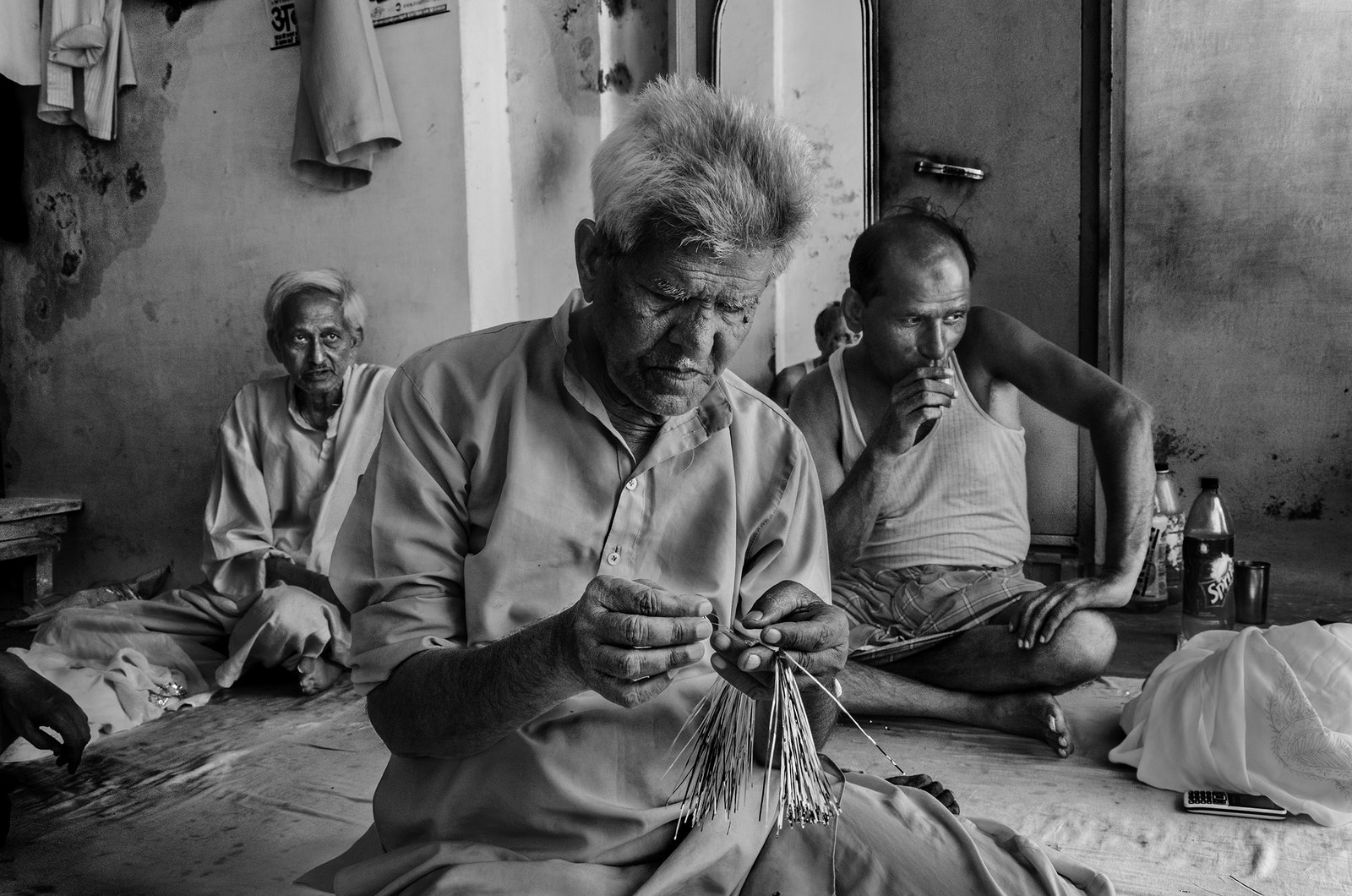 Swan Song of the Badlas by Taha Ahmad, photograph 5